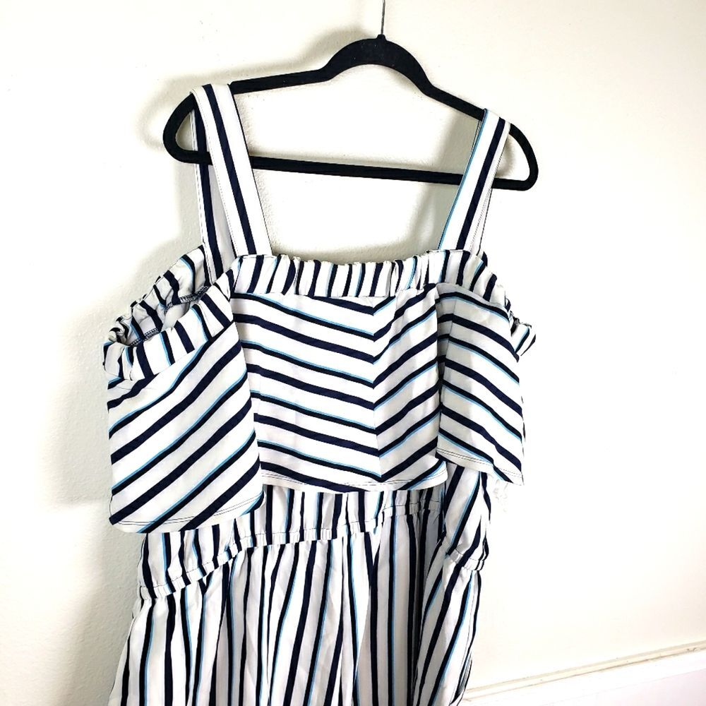 Women's NWT Lane Bryant Striped Short Romper Jumpsuit Size 26/28 - Picture 7 of 10